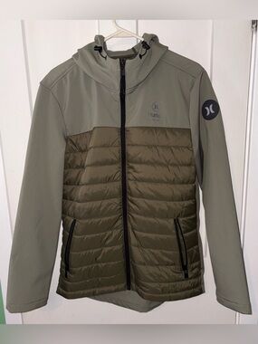Men’s Hurley Olive Two-Tone Hybrid Puffer Jacket size M NWOT